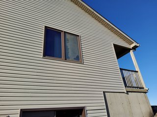 4.73 acres, 2030 +/- Sq. ft finished area and a full walkout basement ready to be finished, with plumbing for an extra bath there is a sink and bathtub to be installed , 2 bedrooms, potential for 3rd bedroom. Large Master bedroom with bath, shower and jetted tub, walk in Closet.  2 & 1/2 baths, living room, kitchen with custom cabinets, appliances, formal dining room,  screened porch, utilities in the basement, newer geothermal heat, Culligan softener &  attached garage. 24ft x 32ft Storage building. Don't miss this opportunity to buy this ready to move in home! - REAL ESTATE FOR SALE - 4.73+/- ACRES IN WHITLEY COUNTY, INDIANA