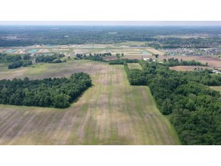 <li>Road Frontage on Bass and Eme Roads
<li>Just South of Arcola
<li>Mostly Tillable & Woods
<li>Residential Development Potential
<lI>Northwest Allen County Schools<br><bR>
<b>UTILITIES</b><br>
Electric - Indiana Michigan Power Company
Sewer - Aqua Indiana & City Utilities
Water - City Utilities - 144+/- ACRES FOR SALE IN ALLEN COUNTY, INDIANA - PRICE REDUCED
