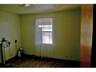 <li>2.58+/-Acres <LI>House <LI>Barn<LI>3 Bedrooms<LI>1 Bathroom<LI>Full Basement<LI>1196 Sq Feet<LI>2 Car Detached Garage<LI>60'x88' Pole Barn w/ 30' & 24' Doors - REAL ESTATE FOR SALE - 2.58+/- ACRES IN ADAMS COUNTY INDIANA