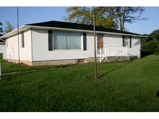 Property photo 1 - REAL ESTATE FOR SALE - 2.58+/- ACRES IN ADAMS COUNTY INDIANA