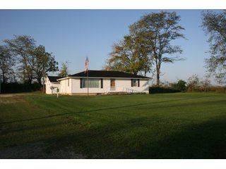 <li>2.58+/-Acres <LI>House <LI>Barn<LI>3 Bedrooms<LI>1 Bathroom<LI>Full Basement<LI>1196 Sq Feet<LI>2 Car Detached Garage<LI>60'x88' Pole Barn w/ 30' & 24' Doors - REAL ESTATE FOR SALE - 2.58+/- ACRES IN ADAMS COUNTY INDIANA