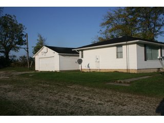 <li>2.58+/-Acres <LI>House <LI>Barn<LI>3 Bedrooms<LI>1 Bathroom<LI>Full Basement<LI>1196 Sq Feet<LI>2 Car Detached Garage<LI>60'x88' Pole Barn w/ 30' & 24' Doors - REAL ESTATE FOR SALE - 2.58+/- ACRES IN ADAMS COUNTY INDIANA