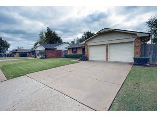 Property photo 135 - RARE SINGLE-FAMILY RESIDENTIAL PORTFOLIO IN THE HEART OF EDMOND!