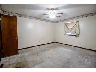 1002 Jefferson - RARE SINGLE-FAMILY RESIDENTIAL PORTFOLIO IN THE HEART OF EDMOND!