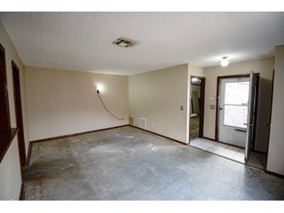 1002 Jefferson - RARE SINGLE-FAMILY RESIDENTIAL PORTFOLIO IN THE HEART OF EDMOND!