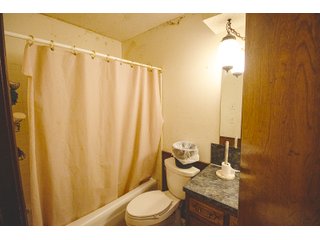 924 Jefferson - RARE SINGLE-FAMILY RESIDENTIAL PORTFOLIO IN THE HEART OF EDMOND!