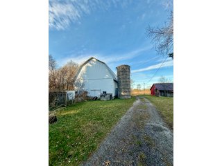 Property photo 31 - REAL ESTATE AUCTION IN STEUBEN COUNTY INDIANA