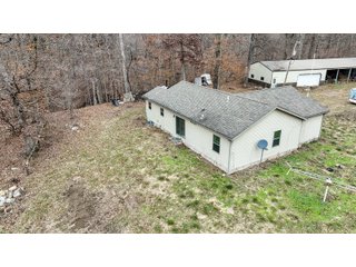 Property photo 10 - REAL ESTATE SEALED BID AUCTION OFFERED IN 1 TRACT IN CARROLL COUNTY INDIANA