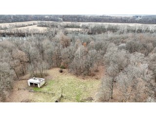 Property photo 11 - REAL ESTATE SEALED BID AUCTION OFFERED IN 1 TRACT IN CARROLL COUNTY INDIANA