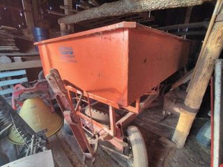 Property photo 194 - AREA FARMERS EQUIPMENT AUCTION IN WHITLEY COUNTY, INDIANA