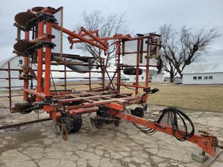 Property photo 33 - AREA FARMERS EQUIPMENT AUCTION IN WHITLEY COUNTY, INDIANA
