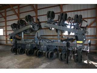 Property photo 39 - AREA FARMERS EQUIPMENT AUCTION IN WHITLEY COUNTY, INDIANA