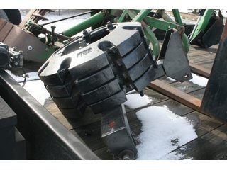 Property photo 98 - AREA FARMERS EQUIPMENT AUCTION IN WHITLEY COUNTY, INDIANA