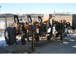 Property photo 32 - AREA FARMERS EQUIPMENT AUCTION IN WHITLEY COUNTY, INDIANA