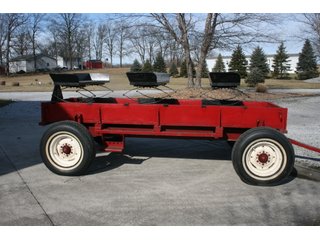 Property photo 198 - AREA FARMERS EQUIPMENT AUCTION IN WHITLEY COUNTY, INDIANA