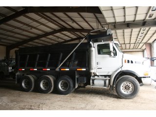 Property photo 171 - AREA FARMERS EQUIPMENT AUCTION IN WHITLEY COUNTY, INDIANA