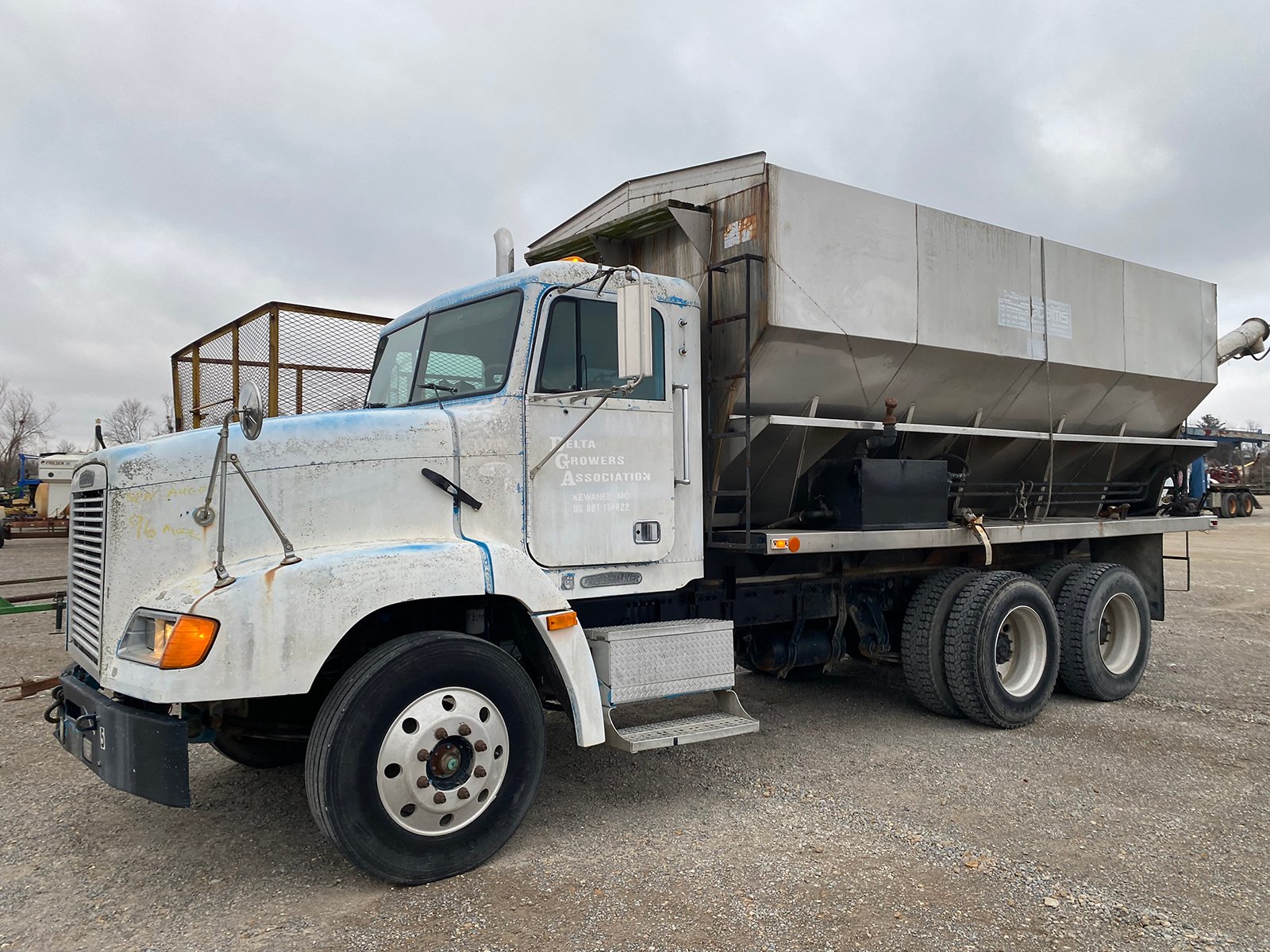 Property photo 2 - FEBRUARY VIRTUAL FARM EQUIPMENT AUCTION