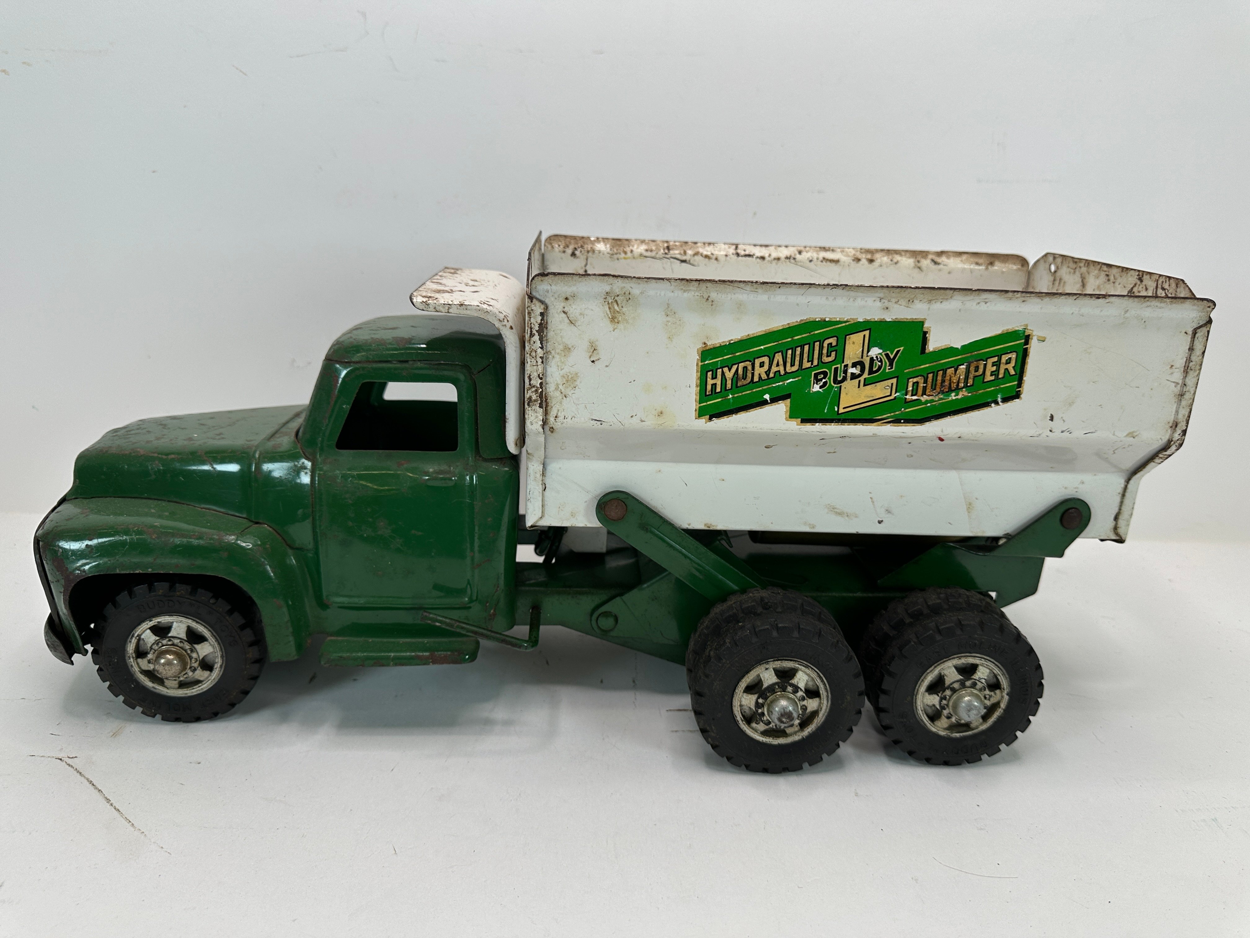 Property photo 50 - TIMED ONLINE ONLY PERSONAL PROPERTY AUCTION - MONROEVILLE, IN