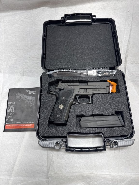 Property photo 14 - TIMED ONLINE VINTAGE FIREARM, MILITARY AND COLLECTIBLES AUCTION IN ALLEN COUNTY INDIANA
