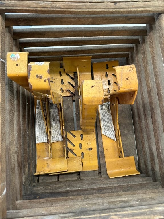 Property photo 36 - TIMED ONLINE ONLY PERSONAL PROPERTY AUCTION - ALLEN COUNTY IN