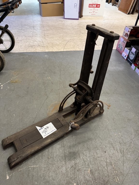 Property photo 259 - PERSONAL PROPERTY AUCTION IN ALLEN COUNTY INDIANA