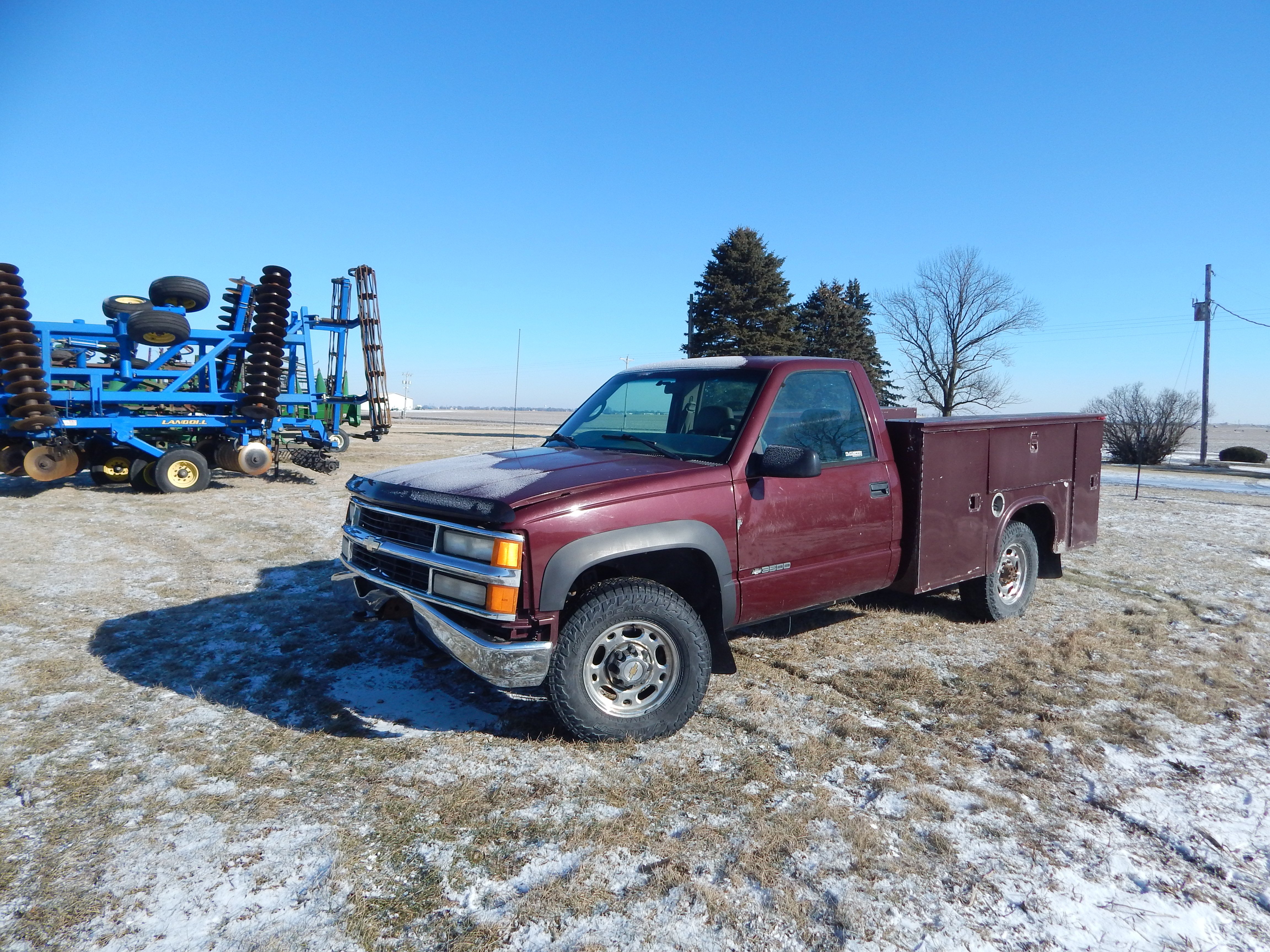 Property photo 8 - FARM EQUIPMENT AUCTION IN PULASKI COUNTY INDIANA