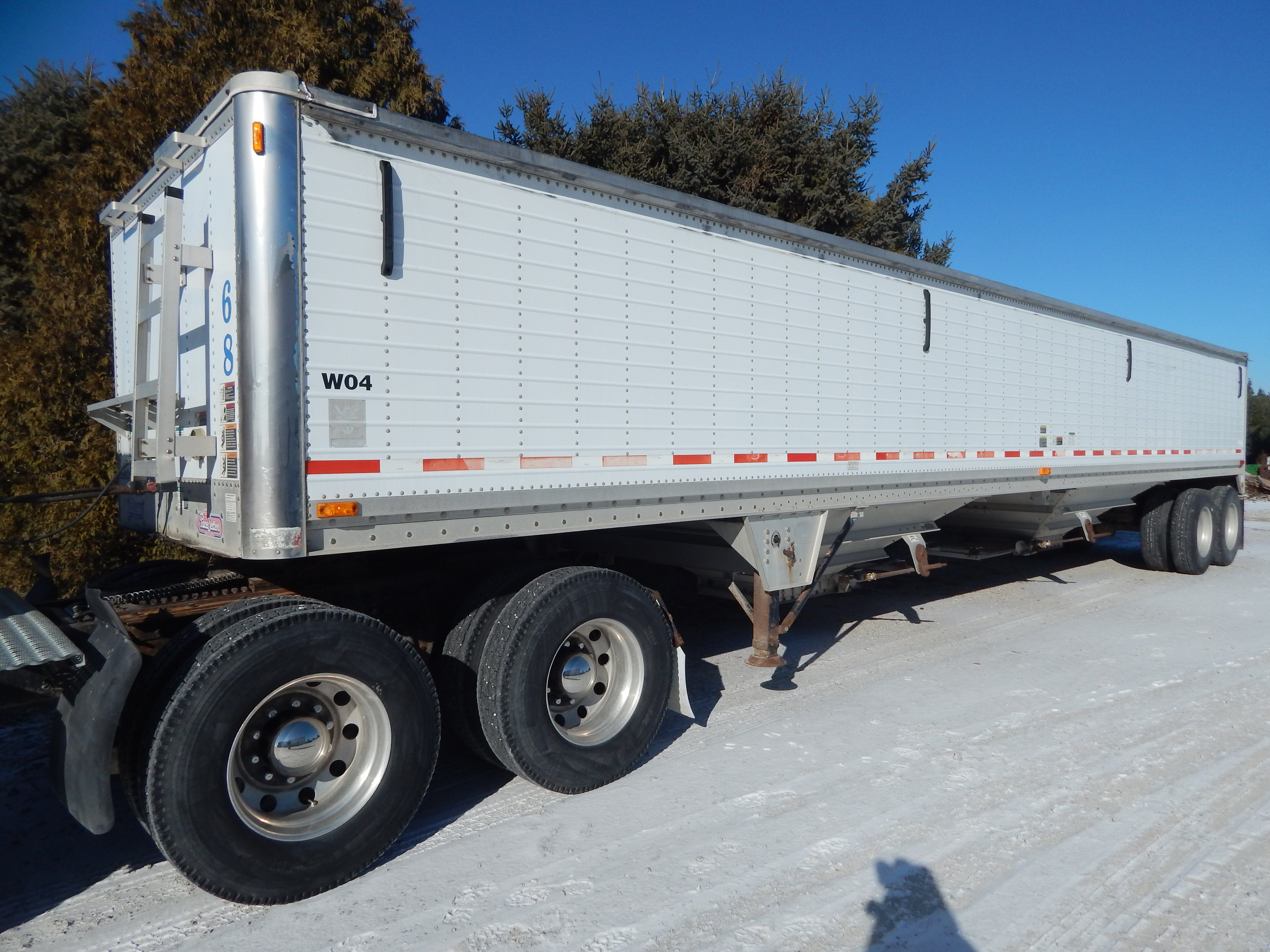 Property photo 26 - FARM EQUIPMENT AUCTION IN PULASKI COUNTY INDIANA