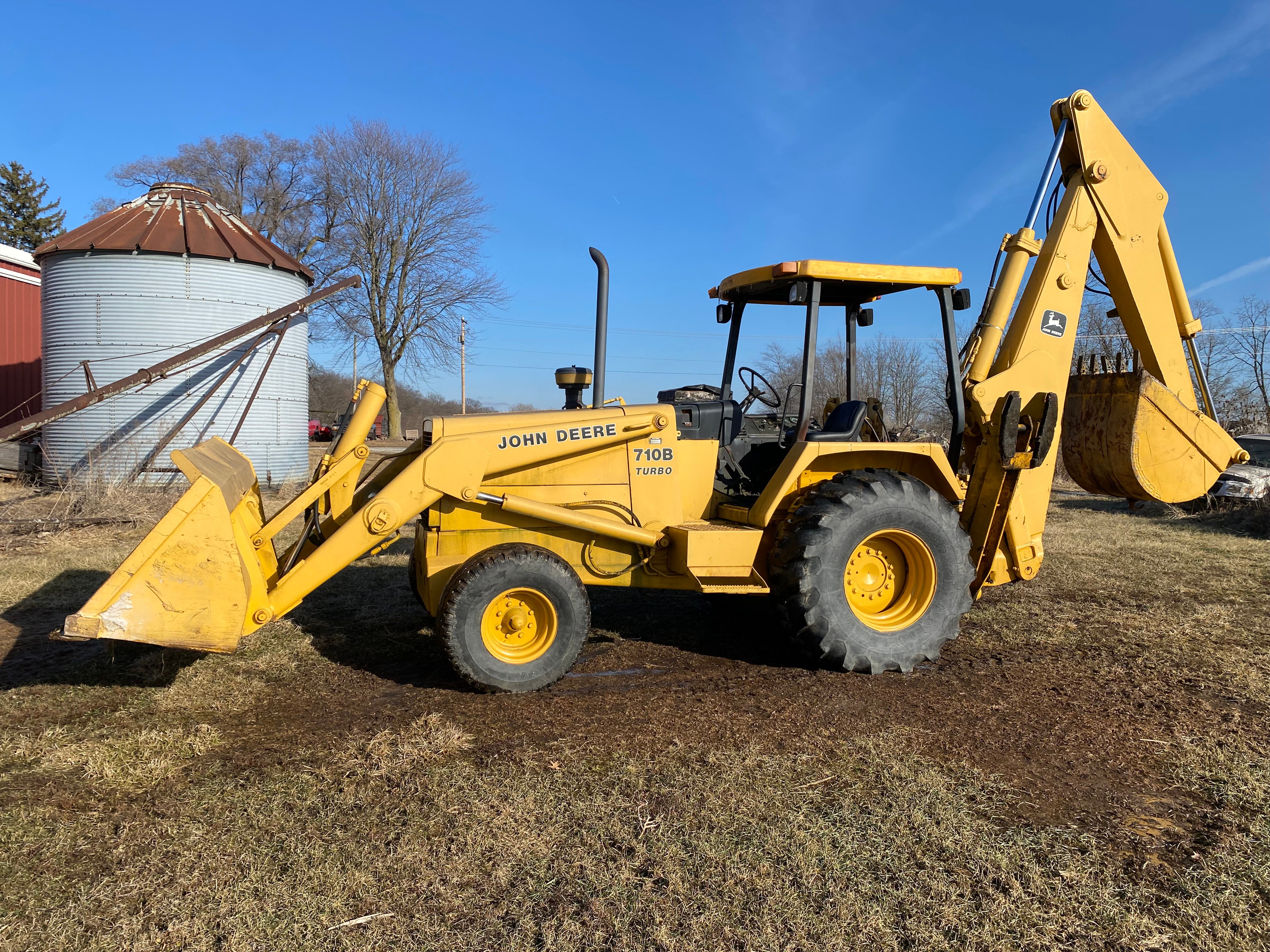 Property photo 26 - FARM EQUIPMENT AUCTION IN DEKALB COUNTY INDIANA