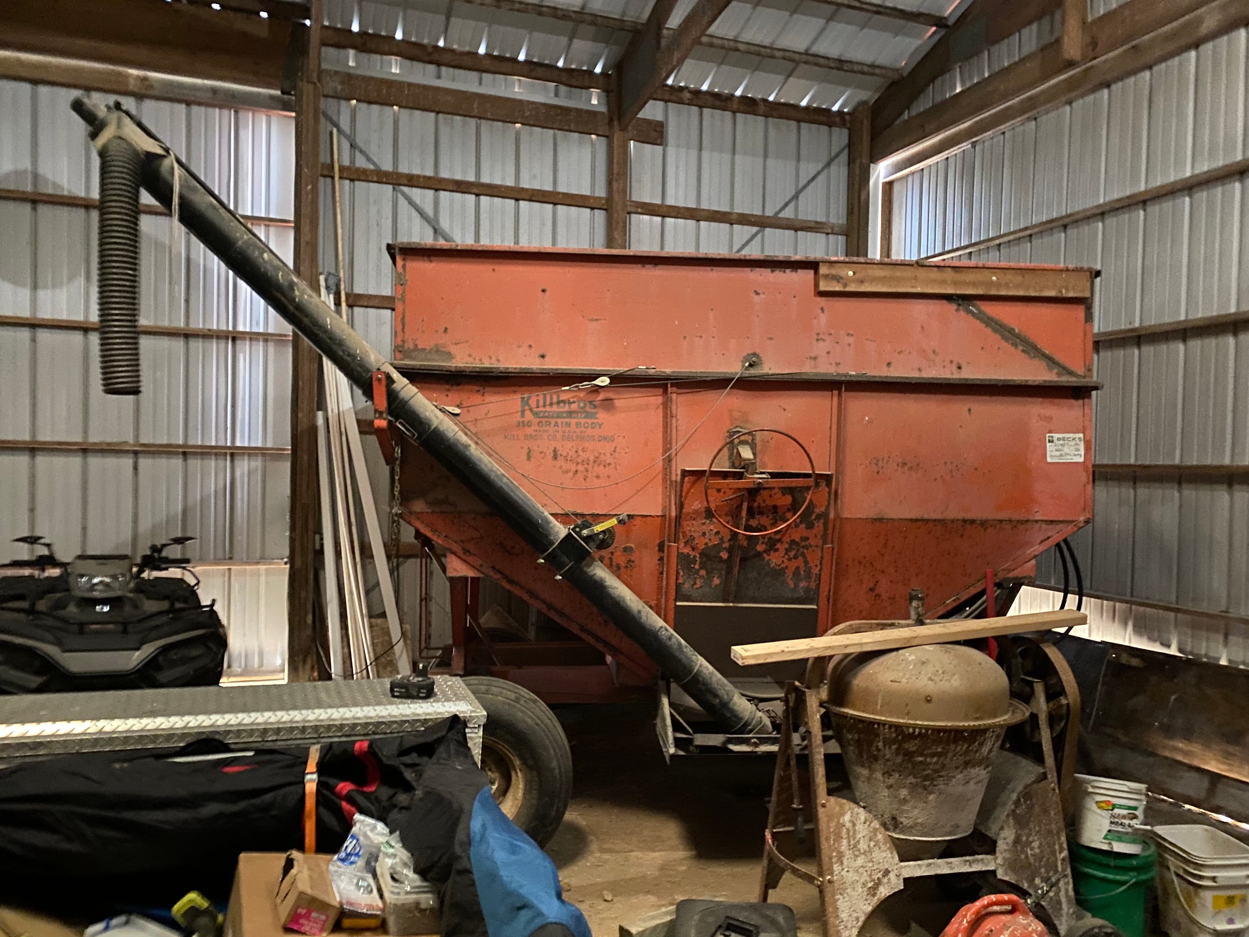 Property photo 30 - FARM EQUIPMENT AUCTION IN DEKALB COUNTY INDIANA