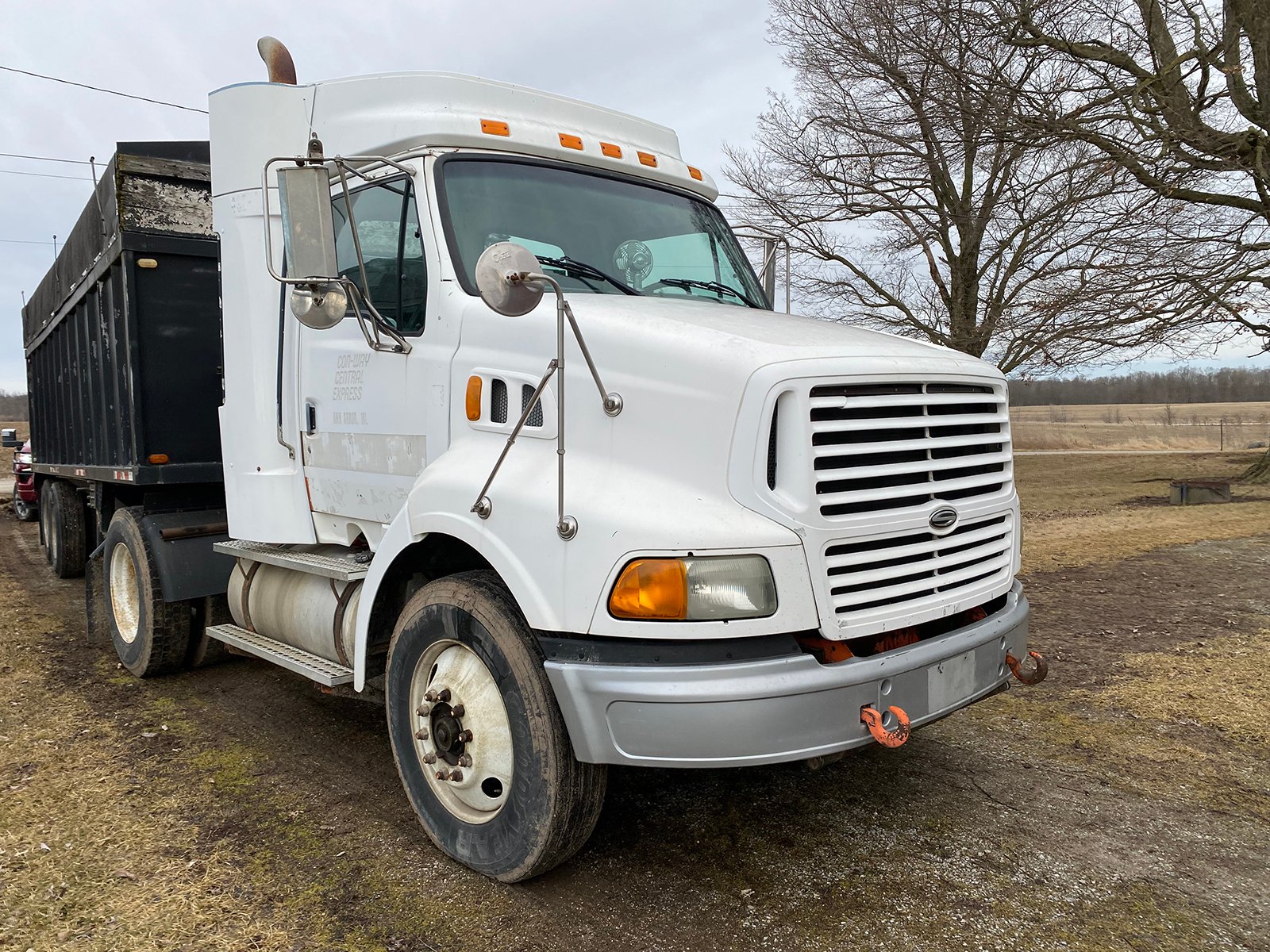 Property photo 35 - FARM EQUIPMENT AUCTION IN DEKALB COUNTY INDIANA
