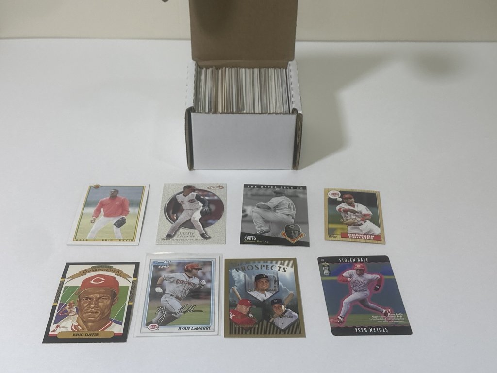 Property photo 55 - VINTAGE SPORTS CARDS AND MEMORABILIA AUCTION IN ALLEN COUNTY INDIANA