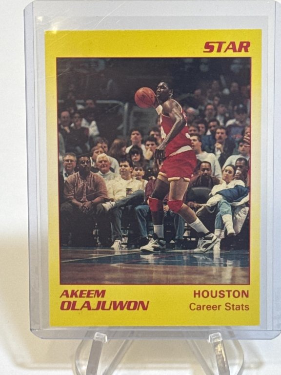 Property photo 35 - VINTAGE SPORTS CARDS AND MEMORABILIA AUCTION IN ALLEN COUNTY INDIANA