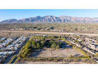 Property photo 2 - The Gardens on Fort Lowell Auction - 16+/- Acre Oasis Under the
Catalina Mountains in Tucson, AZ