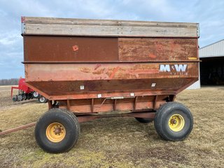 Property photo 6 - FARM EQUIPMENT AUCTION IN HILLSDALE COUNTY MICHIGAN