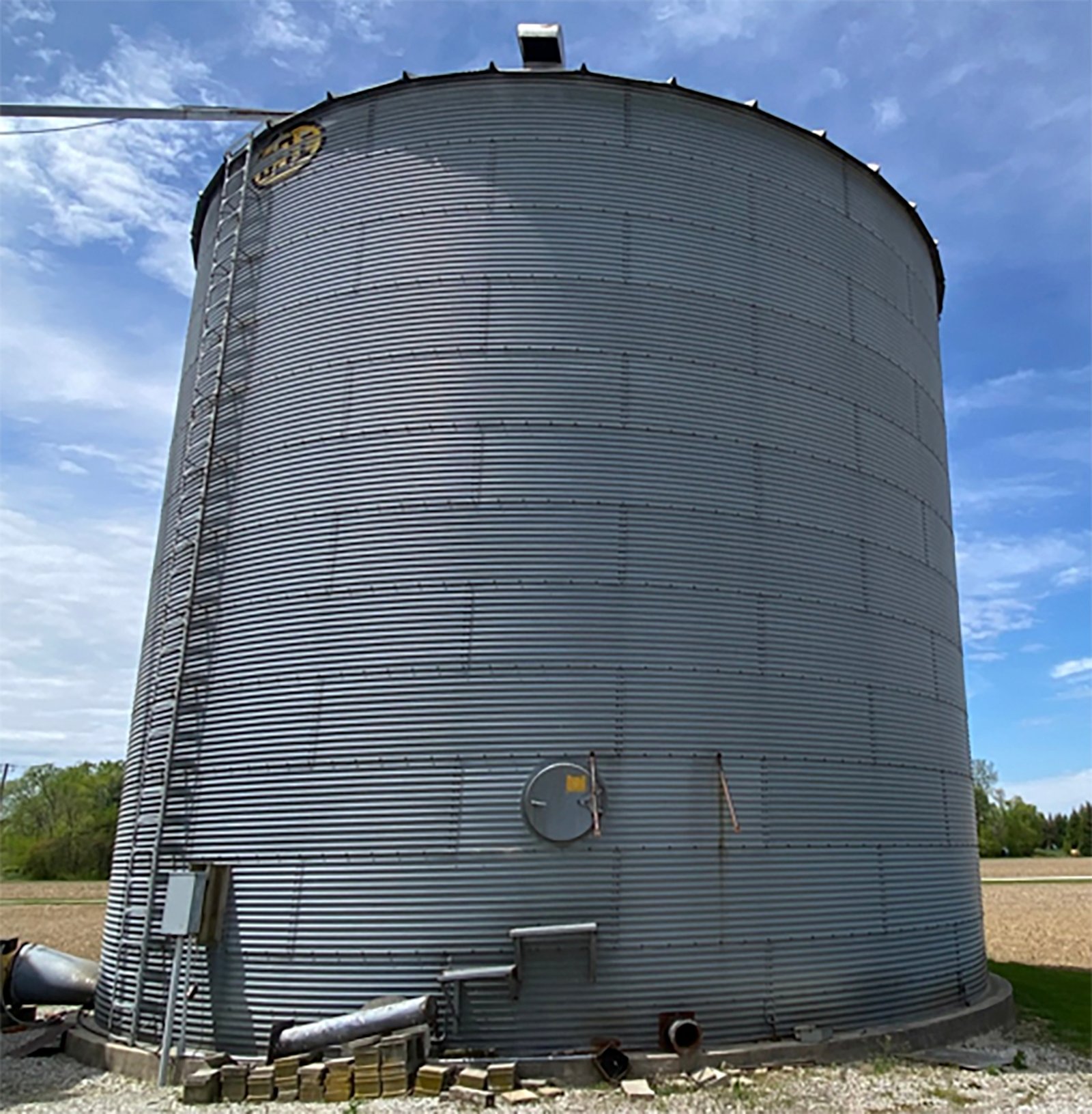 Property photo 1 - TIMED ONLINE ONLY FARM EQUIPMENT AUCTION