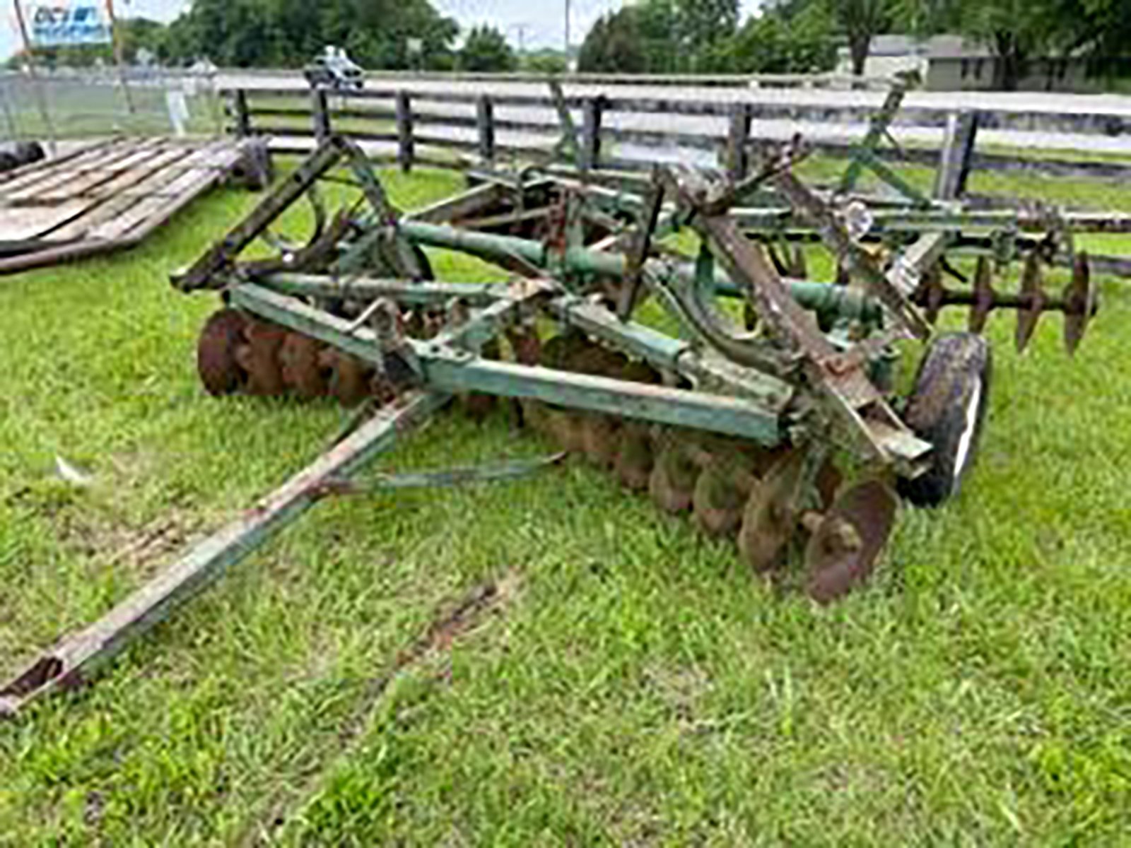 Property photo 6 - TIMED ONLINE ONLY FARM EQUIPMENT AUCTION