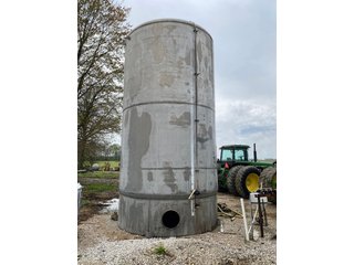 Property photo 54 - FARM EQUIPMENT AUCTION IN DAVIESS COUNTY INDIANA