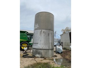 Property photo 56 - FARM EQUIPMENT AUCTION IN DAVIESS COUNTY INDIANA