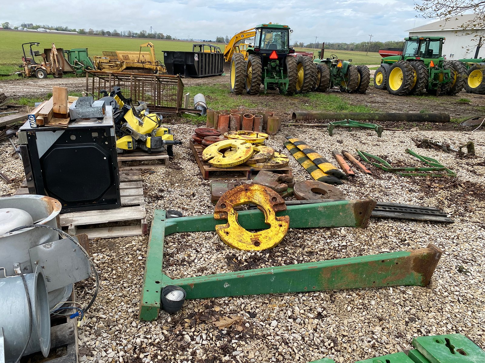Property photo 61 - FARM EQUIPMENT AUCTION IN DAVIESS COUNTY INDIANA