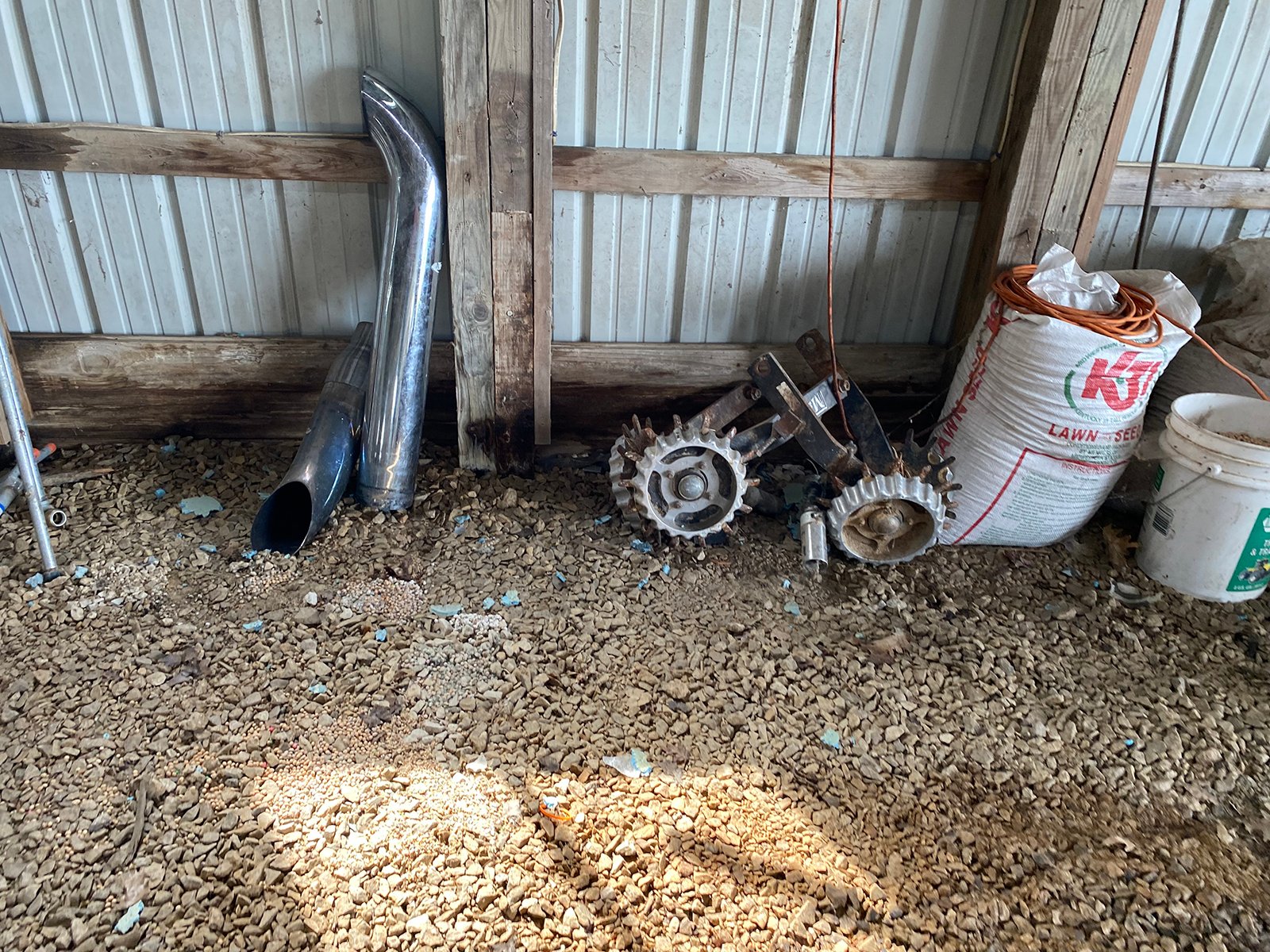Property photo 125 - FARM EQUIPMENT AUCTION IN DAVIESS COUNTY INDIANA