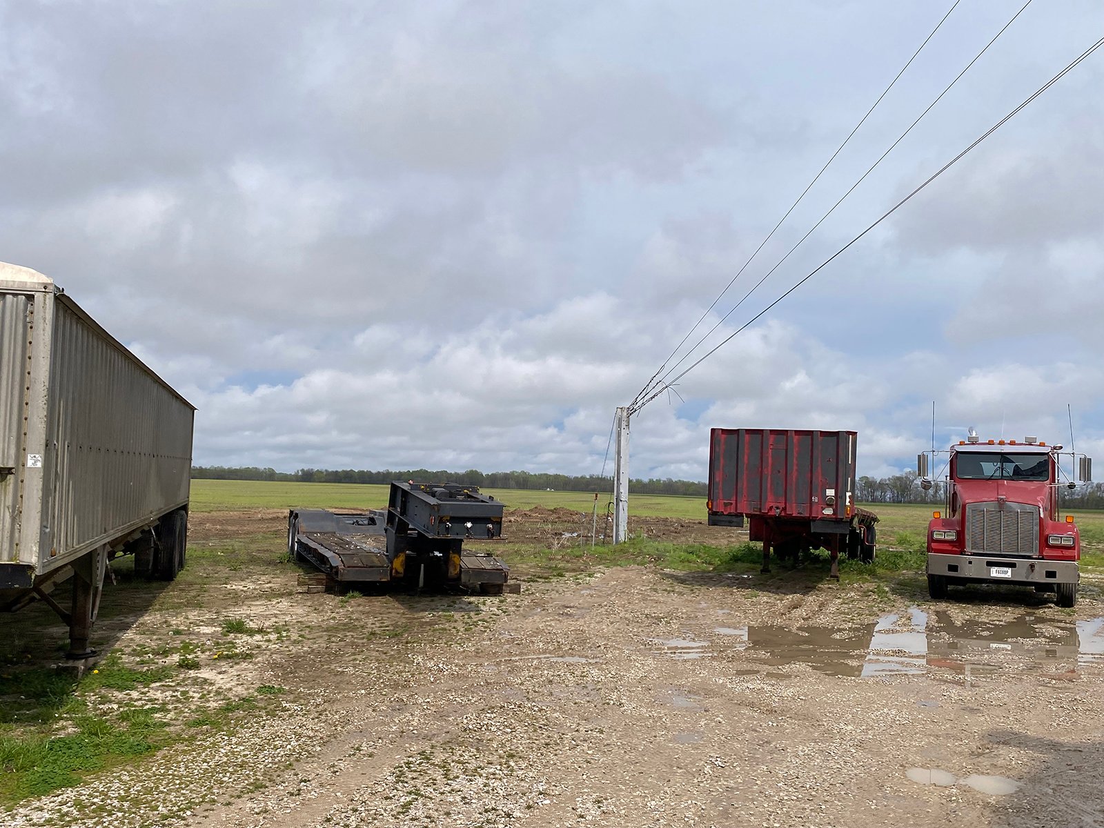 Property photo 128 - FARM EQUIPMENT AUCTION IN DAVIESS COUNTY INDIANA