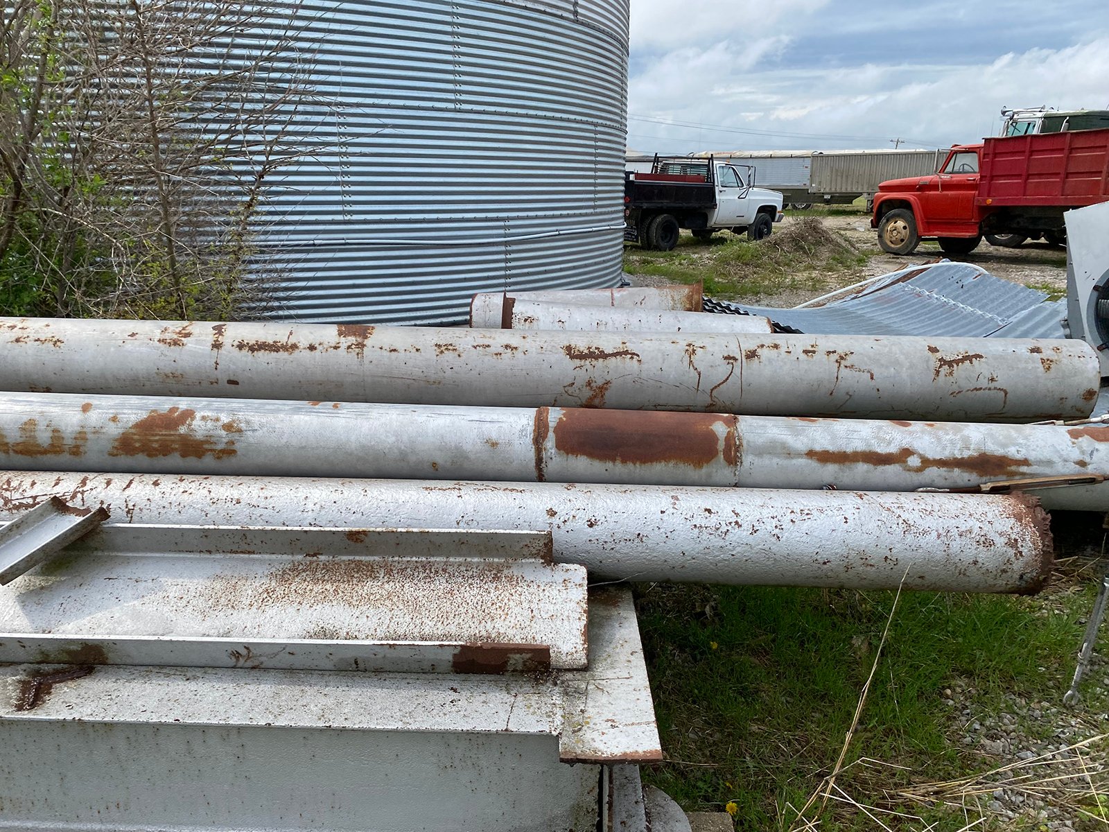 Property photo 141 - FARM EQUIPMENT AUCTION IN DAVIESS COUNTY INDIANA