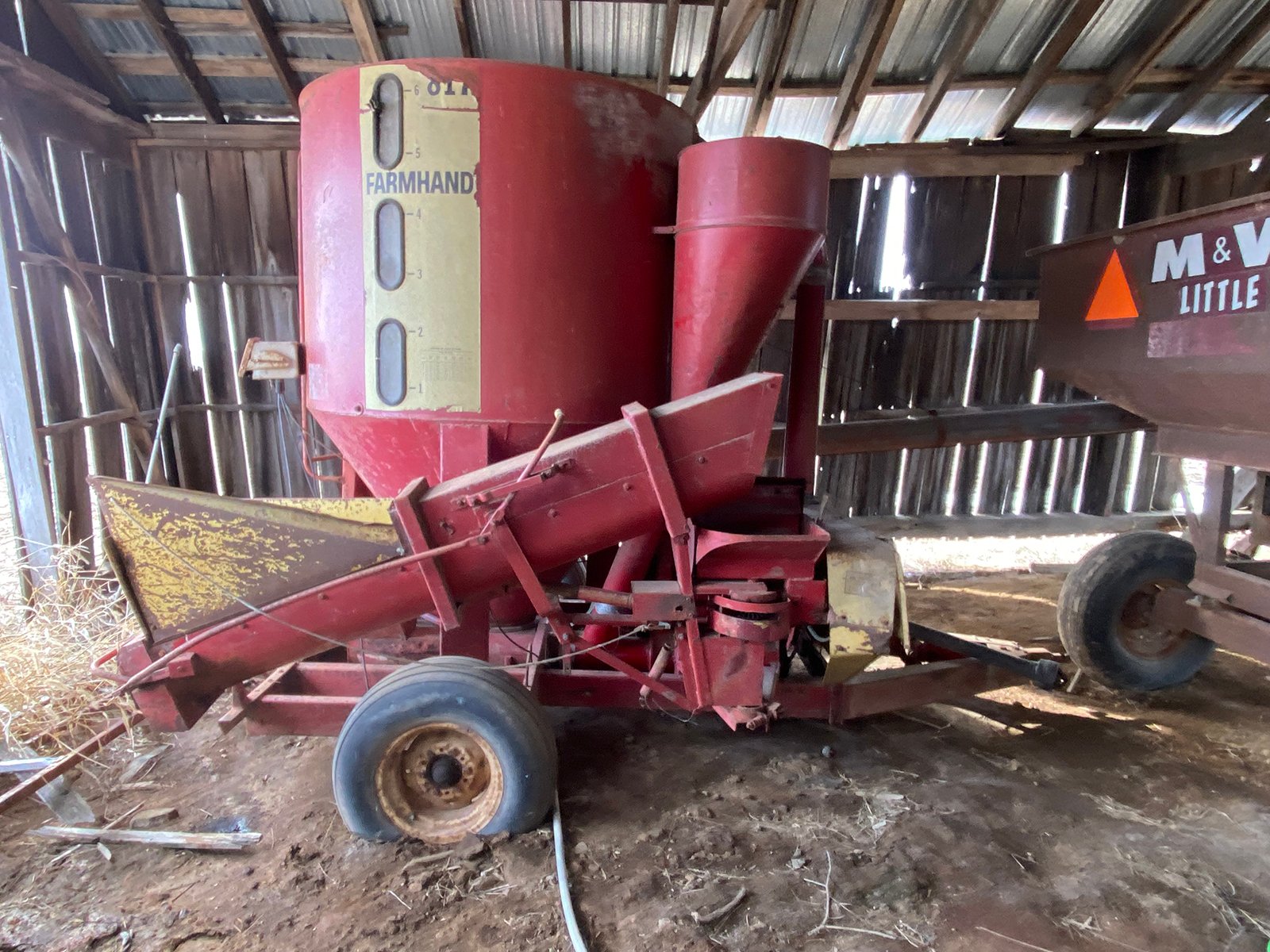 Property photo 5 - FARM EQUIPMENT AUCTION IN DAVIESS COUNTY INDIANA