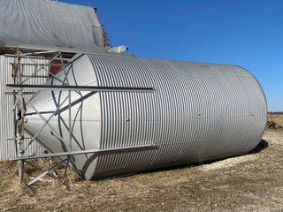 Property photo 17 - FARM EQUIPMENT AUCTION IN DAVIESS COUNTY INDIANA
