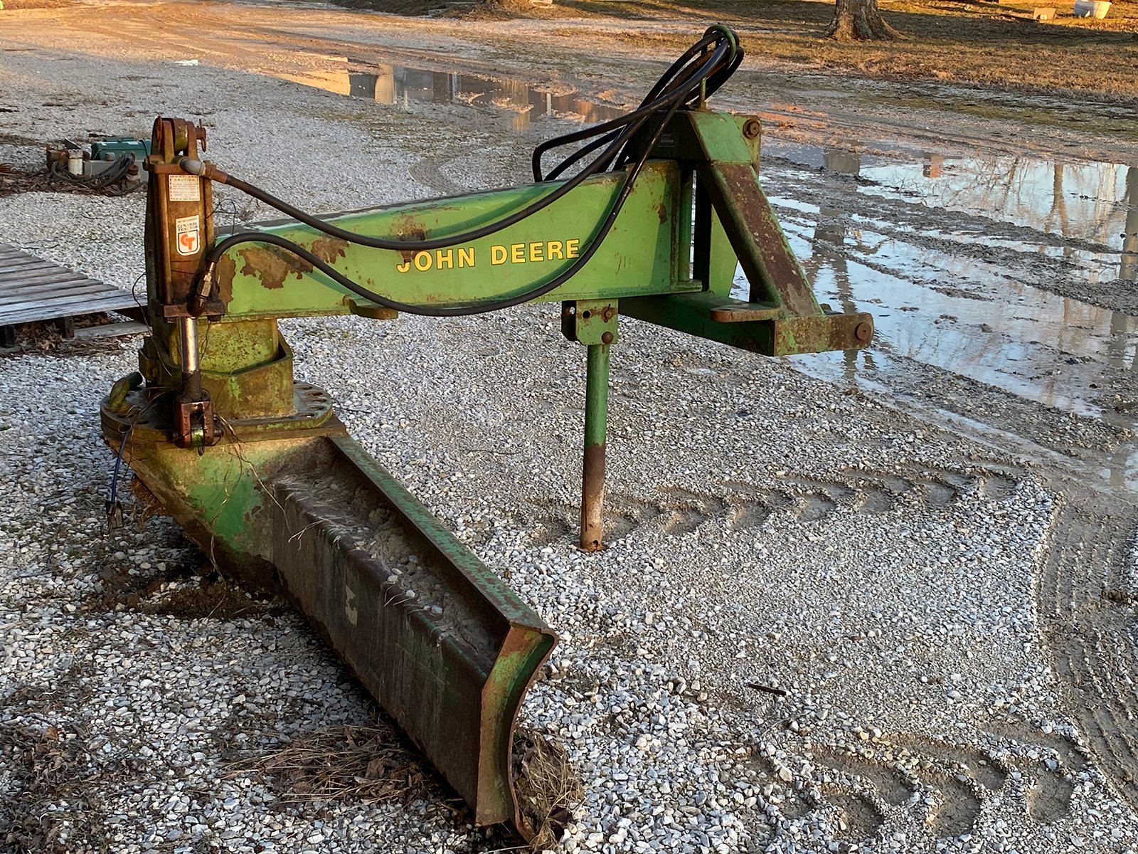 Property photo 35 - FARM EQUIPMENT AUCTION IN DAVIESS COUNTY INDIANA