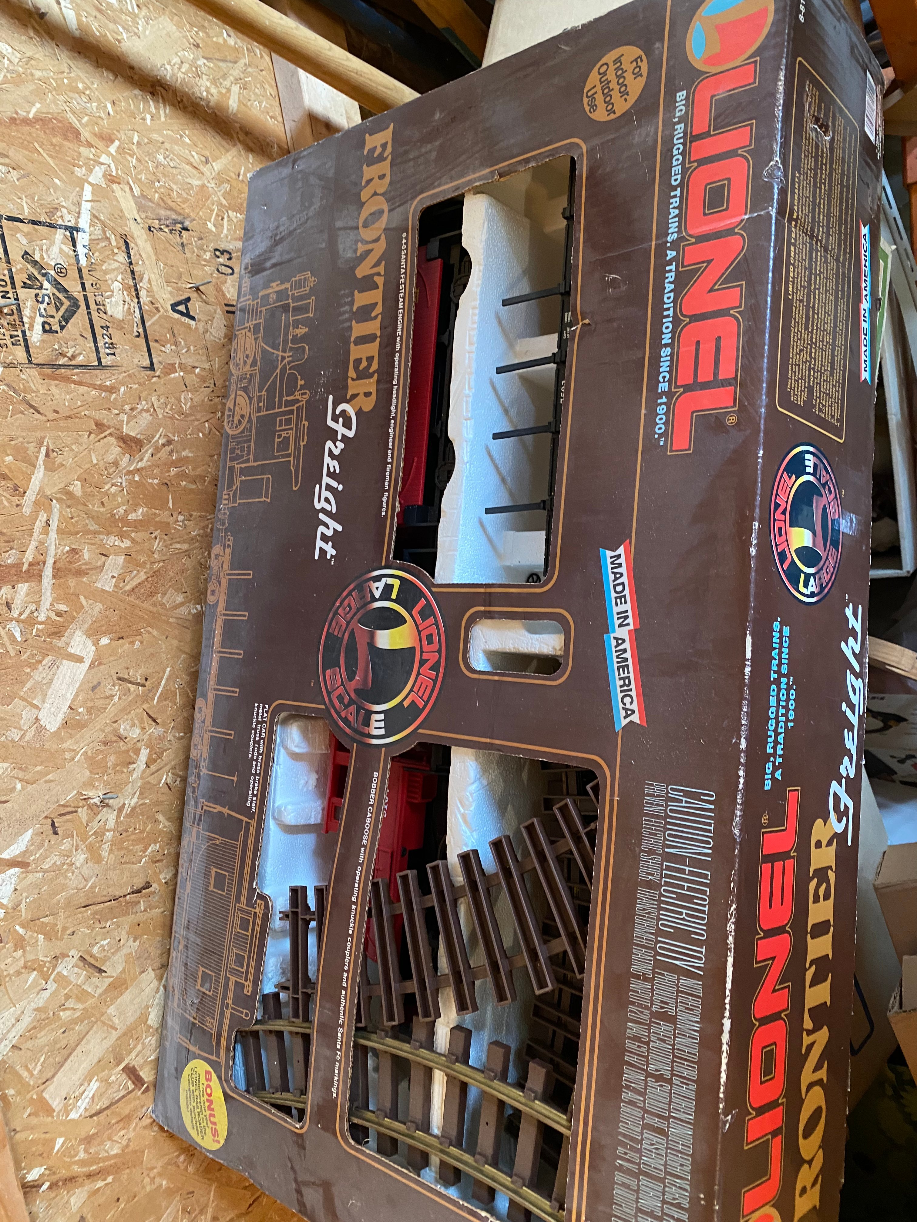 Property photo 65 - TIMED ONLINE ONLY Vintage Pin Ball and Coca Cola Collection AUCTION IN STEUBEN COUNTY, INDIANA