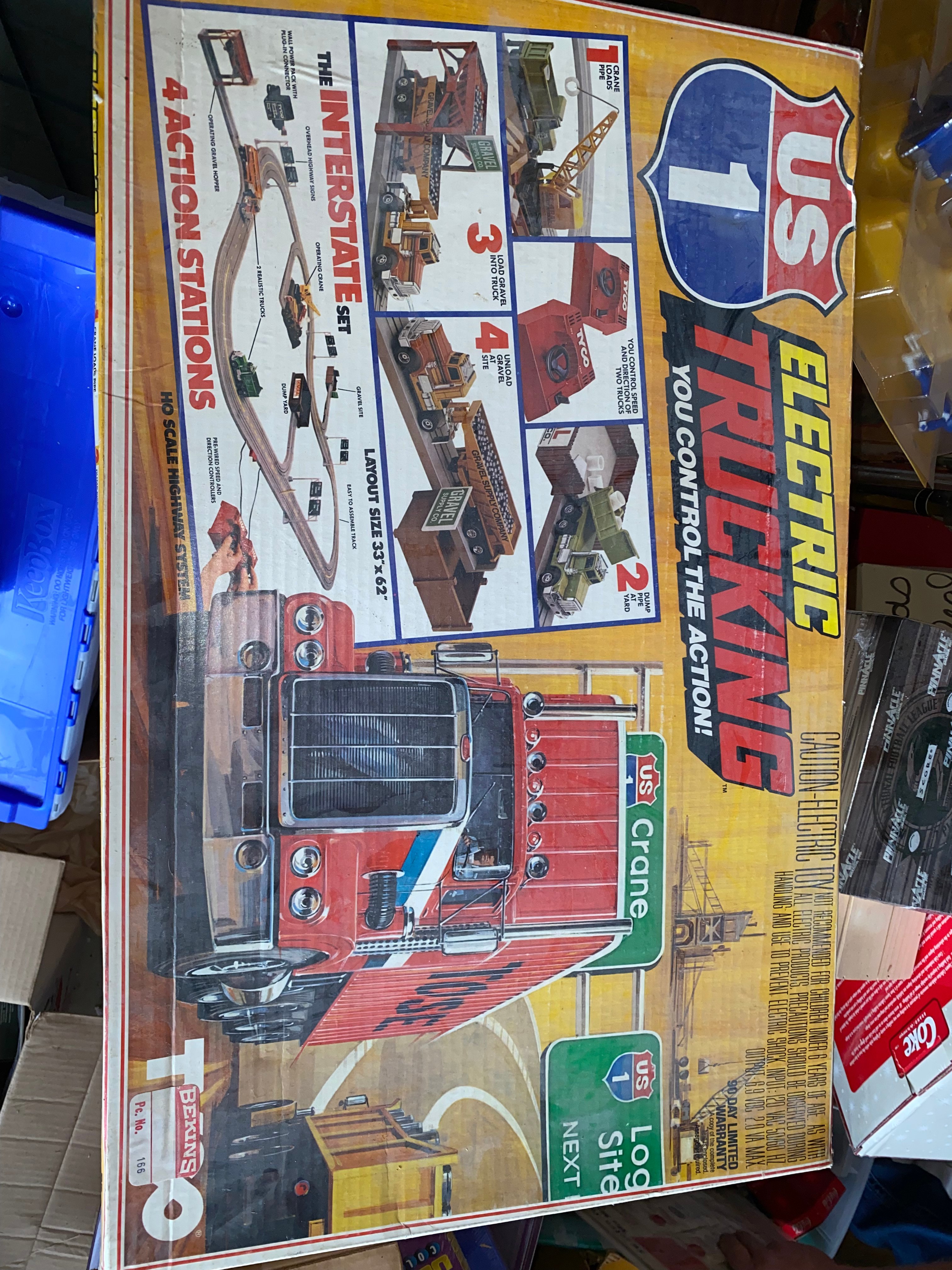 Property photo 75 - TIMED ONLINE ONLY Vintage Pin Ball and Coca Cola Collection AUCTION IN STEUBEN COUNTY, INDIANA