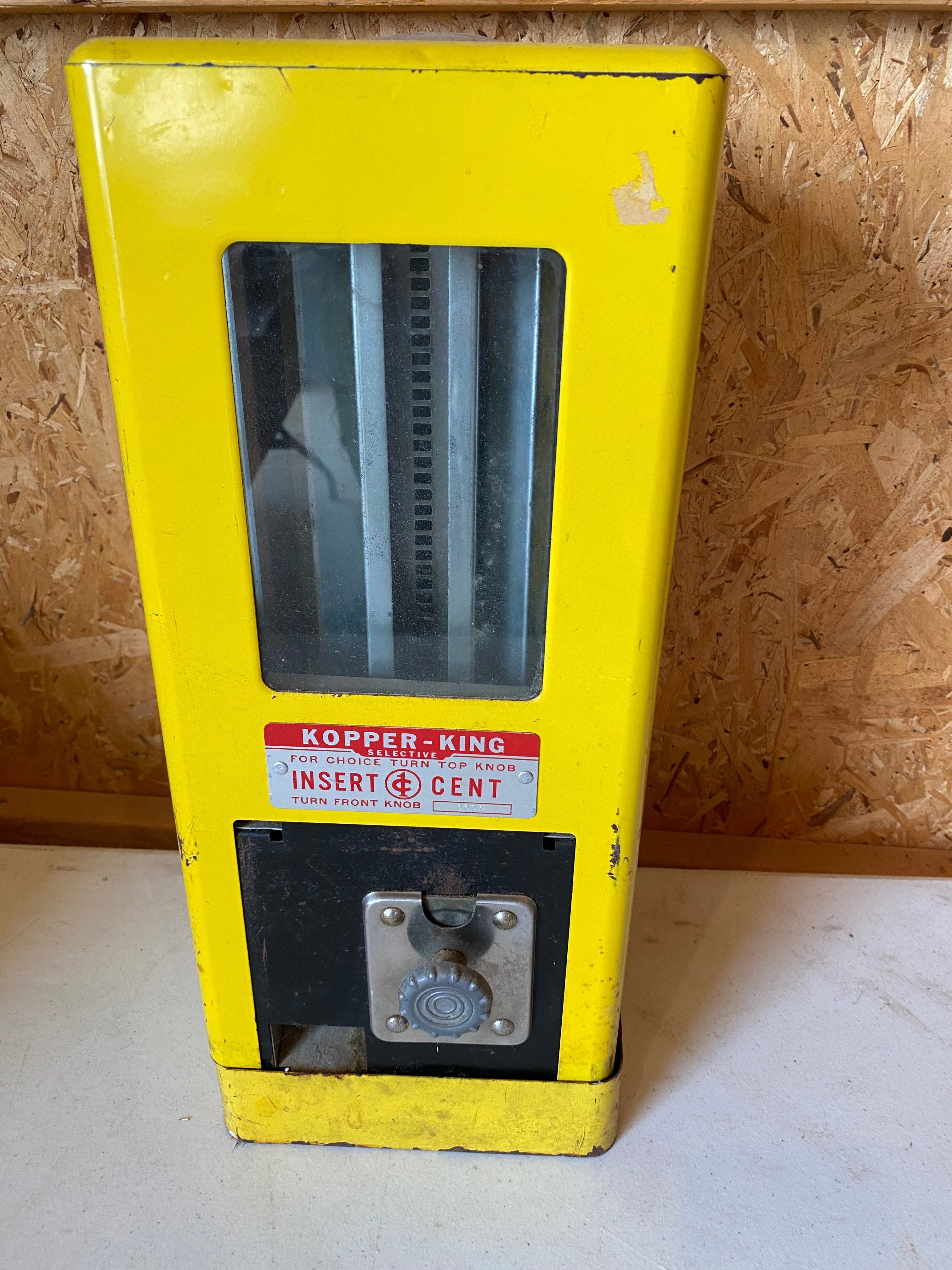 Property photo 77 - TIMED ONLINE ONLY Vintage Pin Ball and Coca Cola Collection AUCTION IN STEUBEN COUNTY, INDIANA