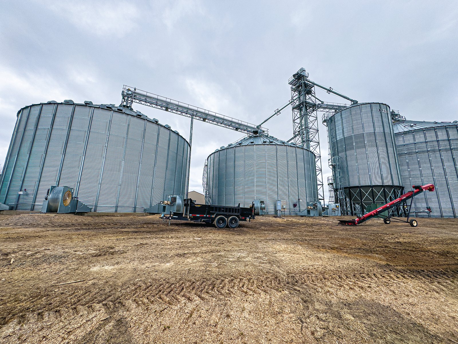Property photo 7 - SEALED BID - 818,000 BU. GRAIN SYSTEM AND 12,600 SQ. FT. SHOP OFFERED IN 2 TRACTS IN CLARK COUNTY, WISCONSIN