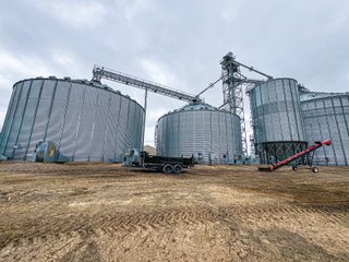 Property photo 7 - SEALED BID - 818,000 BU. GRAIN SYSTEM AND 12,600 SQ. FT. SHOP OFFERED IN 2 TRACTS IN CLARK COUNTY, WISCONSIN